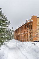 Спортивно-административный корпус профилактория «Морозовский» после ремонта преобразился